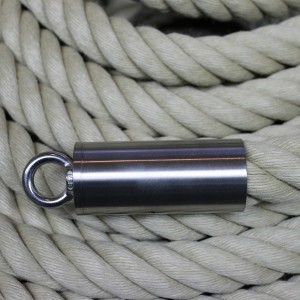 Abschluß-Endkappe "Edelstahl matt" mit Augende für 40mm Seil